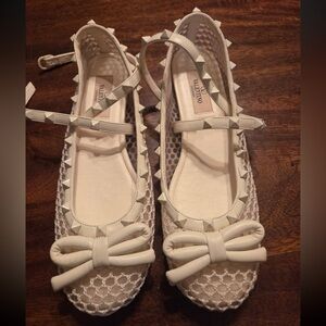 Valentino Garavani White Mesh Flats with Leather Trim & Bow. Sz 37